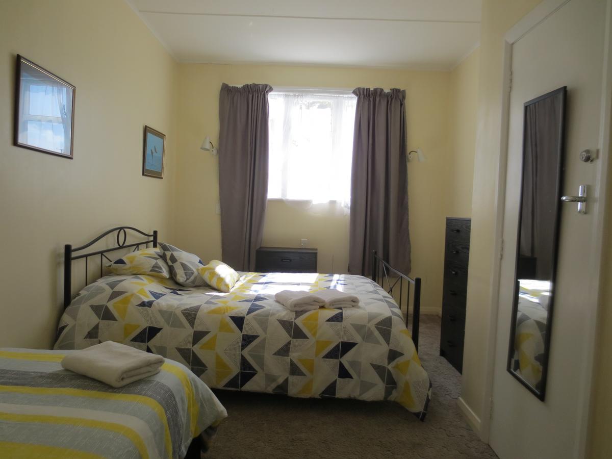 Featherston Empire Hotel מראה חיצוני תמונה